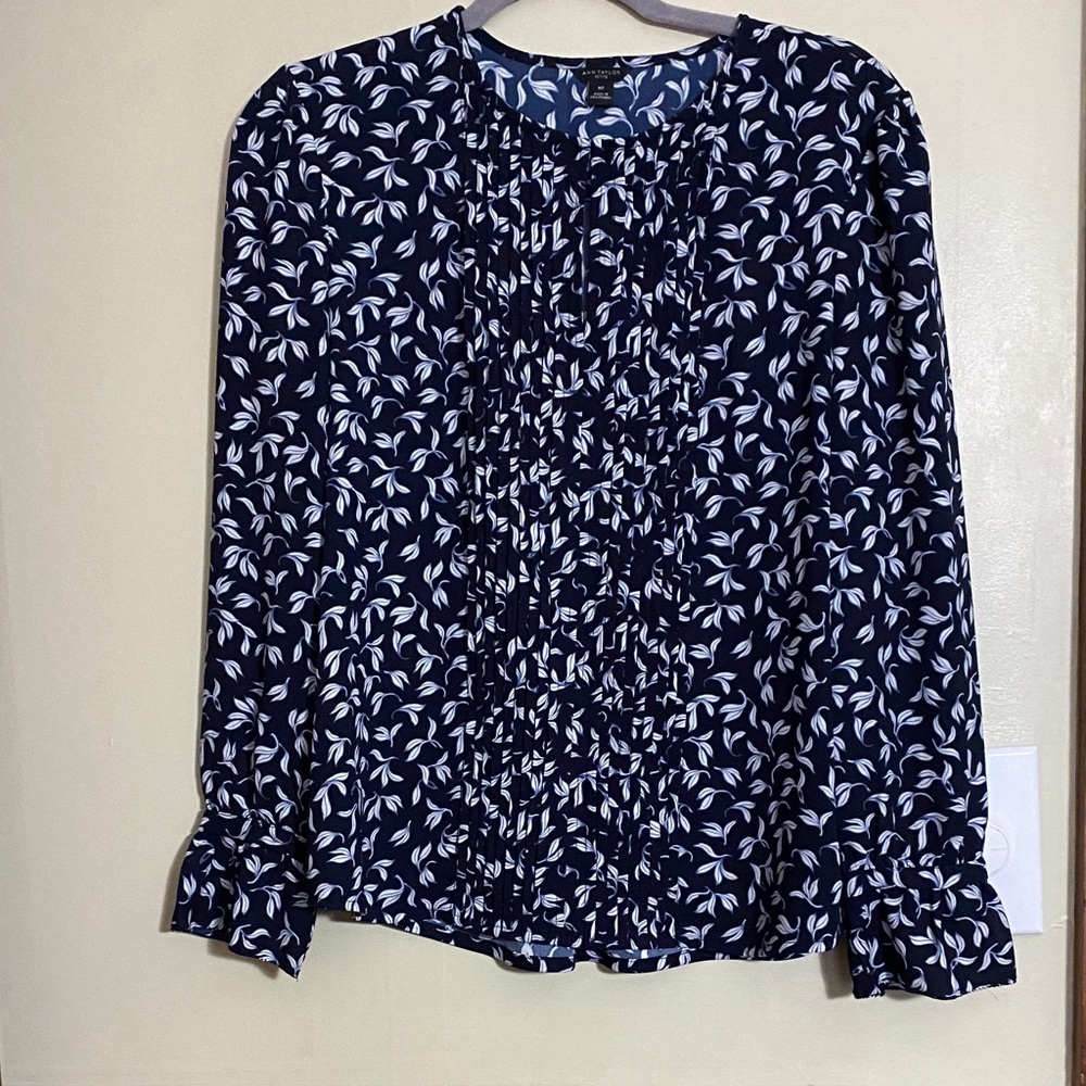 Ann Taylor Navy and White Leaf Print Blouse